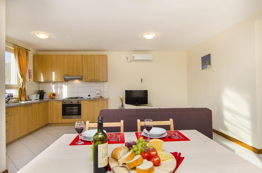 Apartments Glavan Privlaka  Zimmer foto